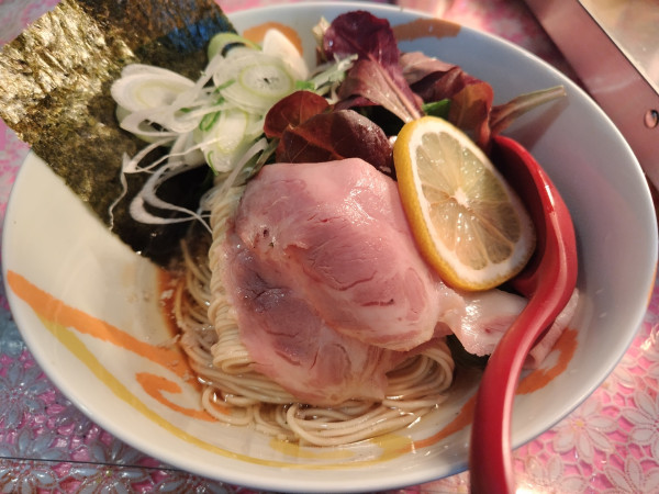 「凛々しいカルピスバターまぜソバ」@らーめん凛々の写真