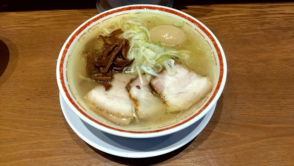 「中華そば　玉子入り（１，０３０円）」@田中そば店 蒲田店の写真