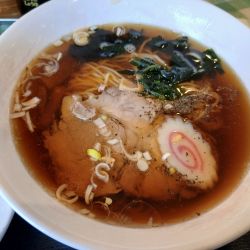 ラーメンと半チャーハンセット 800円