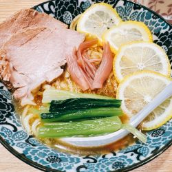 茗荷と檸檬のあんかけ蕎麦