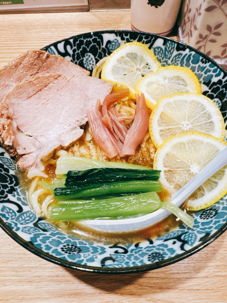 「茗荷と檸檬のあんかけ蕎麦」@麺や独歩 昭島本店の写真