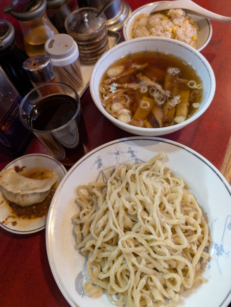 「つけめん＋ギョーザ3コ＋ビール＋ミニチャーハン」@十八番の写真