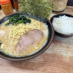 醤油　並み+小ライス　　1000