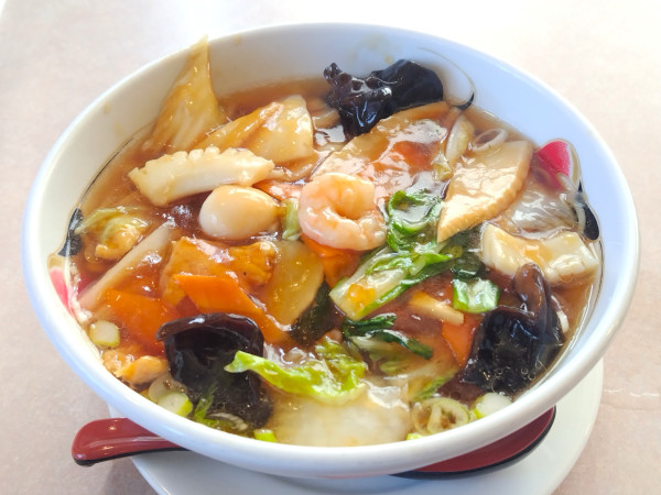 「五目うま煮めん 1089円」@レストラン三宝 新潟黒埼本店の写真