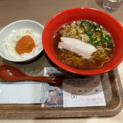 日替りBセット（とんこつラーメン＋明太丼）900円＋替玉０円
