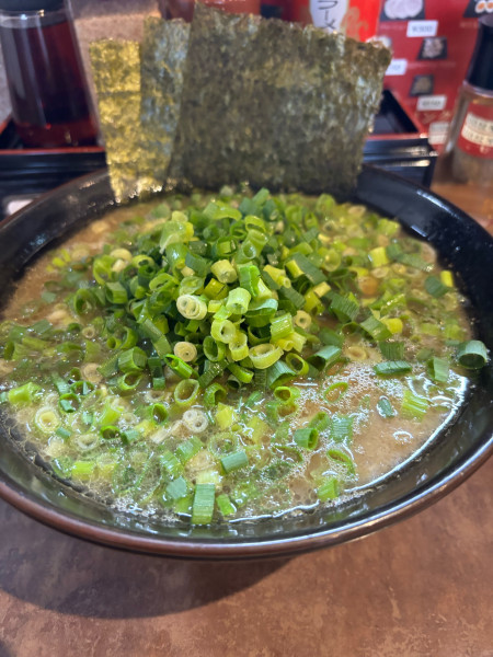 「中盛　ら〜めん」@家系ら～めん 陸の写真