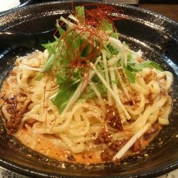 汁なし担々麺 麻1辛1 800円＋小ライス 130円