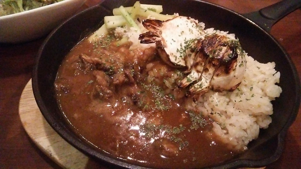「始まりの冒険カレー 1100円」@冒険香る牛スジカレーの店 Roman Kitchenの写真