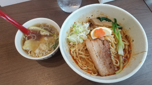 「たんたんばんめん+ミニエビワンタンスープ」@茶々亭の写真