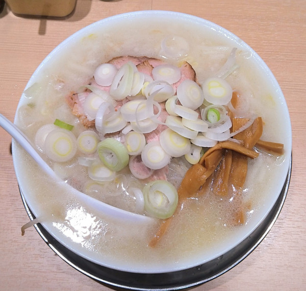 「札幌塩ラーメン」@札幌六坊の写真