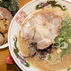 博多ラーメン ガツン 蔵前店の画像