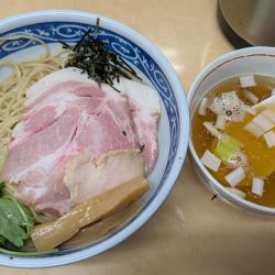 塩煮干しつけそば（950円）