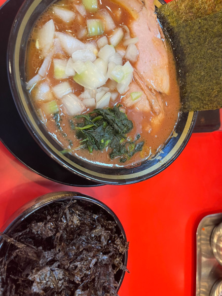 「朝ラーメン(並)800円＋岩のり200円＋玉ネギ100円」@家系ラーメン 大輝家直系 大金家 門前仲町店の写真