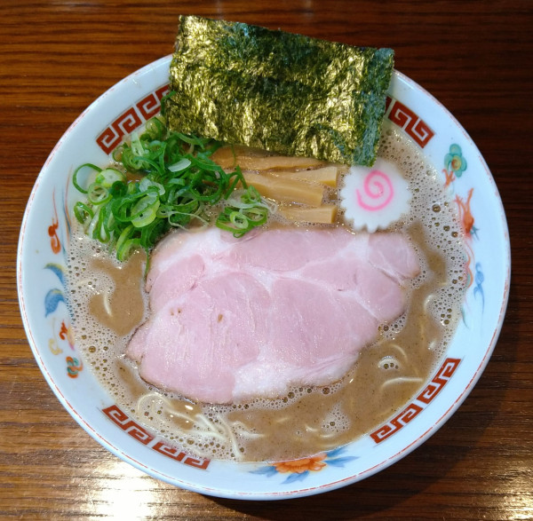 「濃厚お魚豚骨ラーメン(細麺)＋替玉」@ラーメンかなやの写真