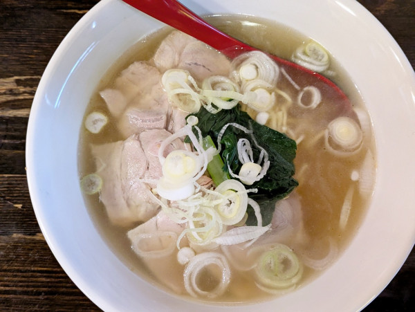 「塩チャーシューメン」@亀戸の餃子専門店 藤井屋の写真