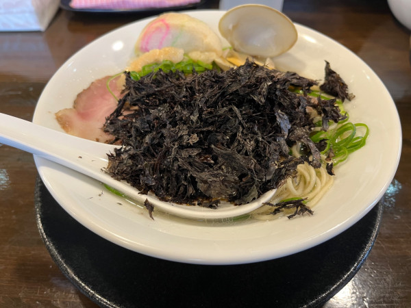 「モーニング貝らぅめん・塩＋岩のり」@ラゥメン大地の写真