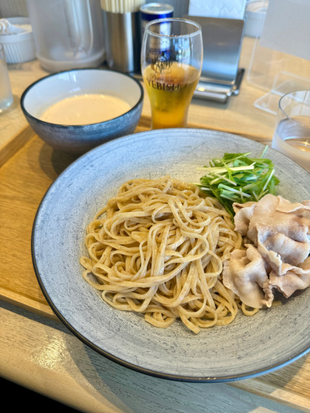 「出雲のくるみ蕎麦」@宍道湖しじみ中華蕎麦 琥珀 東京本店の写真