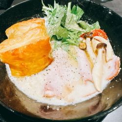 トリュフ香るきのこポタージュsoba