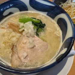 濃厚鶏白湯らぁ麺（塩）＋白髪ねぎ