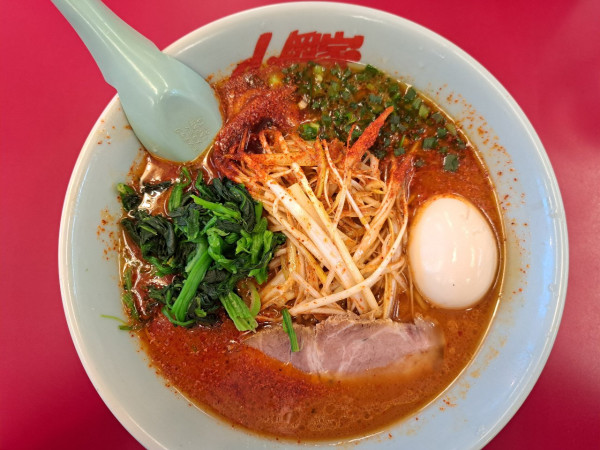 「ウルトラ激辛ラーメン」@ラーメン山岡家 岡山奥田店の写真