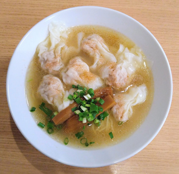 「ニ種のワンタン麺(塩)」@七喜清汤ワンタンメンの写真