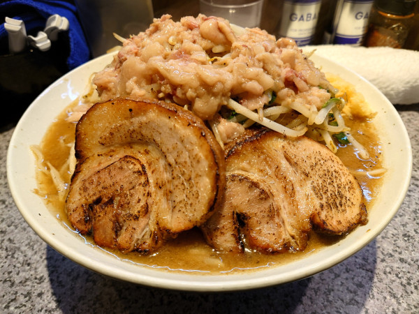 「【限定】ラーメン味噌郎 大  豚マシ  炒め野菜✖️２ ニン」@ラーメン宮郎の写真