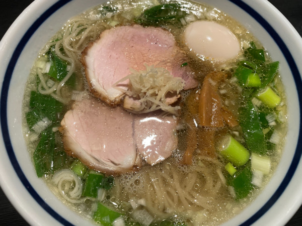 「味玉塩ラーメン：1200円＋替え玉：200円」@中華そばあす真の写真