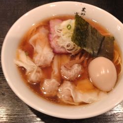 ワンタンメン(ワンタン5個)醤油¥1150+味付玉子¥150