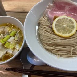 昆布水つけ麺・塩：1000円