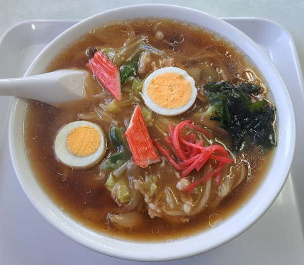 「特製まる新メン560円」@食堂 まる新の写真