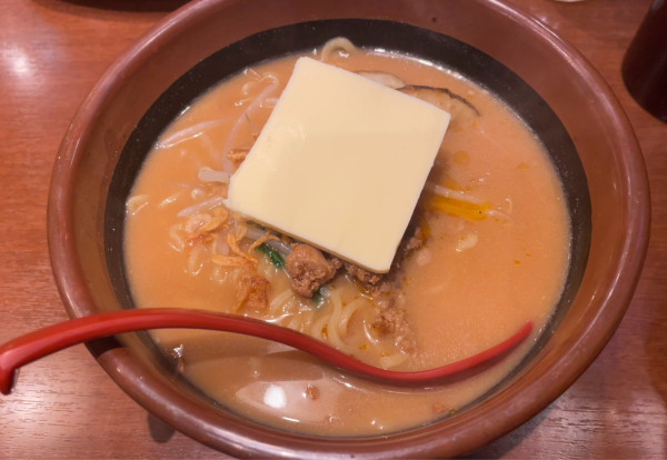 「北海道味噌 超バターラーメン¥1,067」@麺場 田所商店 池上店の写真