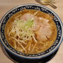 ラーメン￥７５０