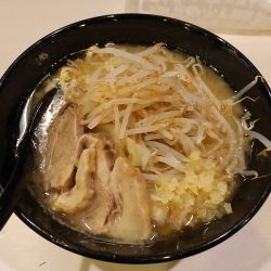 ラーメン（２００ｇ）￥１１００