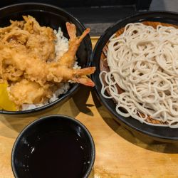 満腹天丼セット（海老天おまけ）