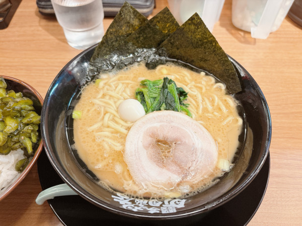 「醤油ラーメン」@町田商店 栄店の写真