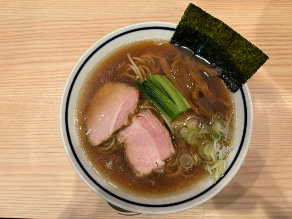 「醤油らーめん」@らーめん3000の写真