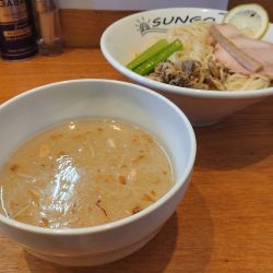 牛っとアサリの潮つけ麺