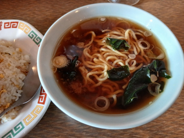 「小ラーメンとエビチャーハン 880円」@中国料理 聚仙の写真