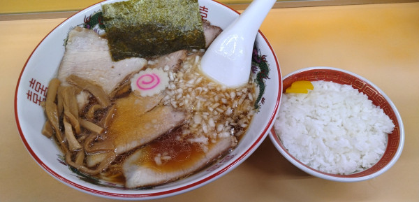 「ﾁｬｰｼｭｰﾒﾝ+小小ﾗｲｽ」@トモエ 八王子店の写真