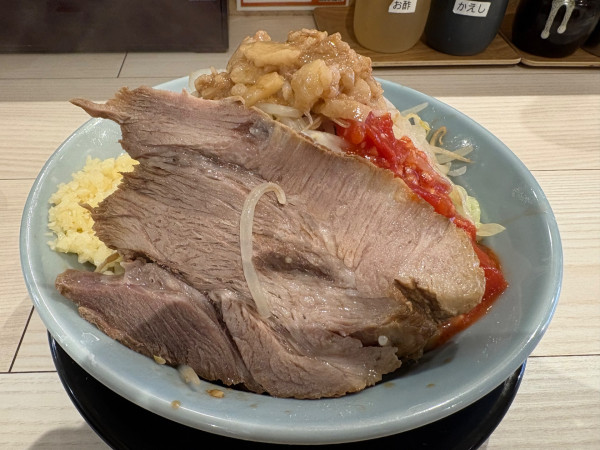 「【期間限定】トマト汁なし1250円」@俺の生きる道 立川店の写真