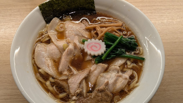 「半チャーシュー麺」@長岡食堂 東京ラーメン横丁店の写真