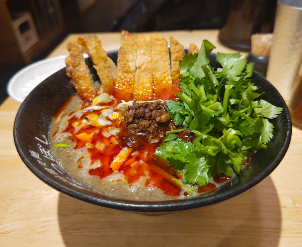 「パイコー担々麺（オリジナルブレンド）+パクチー+白飯」@四川担々麺 ななつぼしの写真