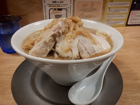 「ラーメンミニ（麺１５０ｇ）」@秀丸拉麺の写真