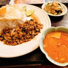 タワン・タイの画像