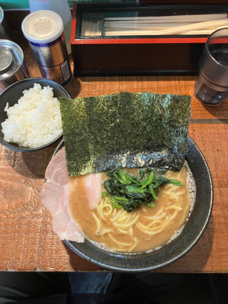 「ラーメン」@麺家 たっとびの写真
