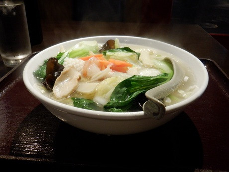 「海鮮刀削麺（塩味）」@祥龍刀削麺荘 東新宿店の写真