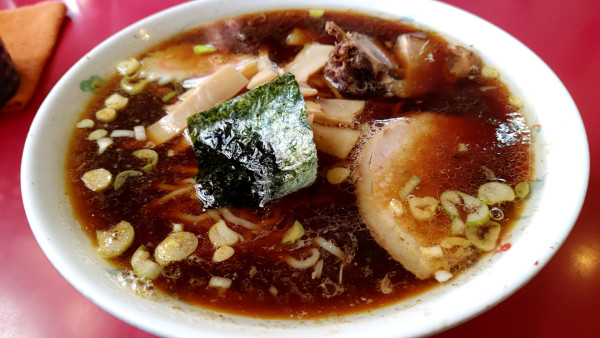 「ラーメン」@ラーメン つり吉 本店の写真