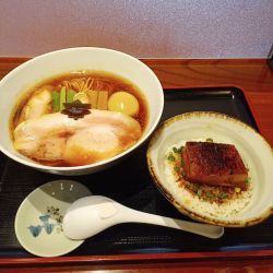 特製中華そば+角煮丼