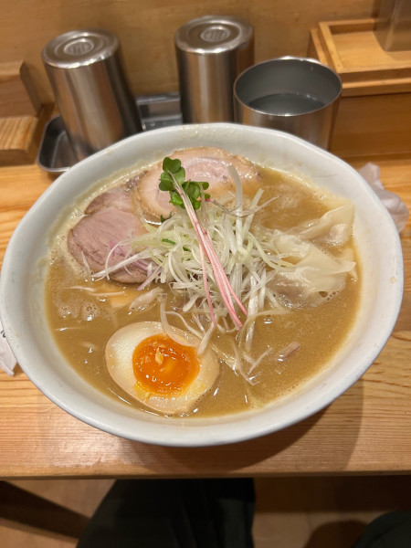 「特製鶏白湯醤油ラーメン」@らぁめん しゅきの写真