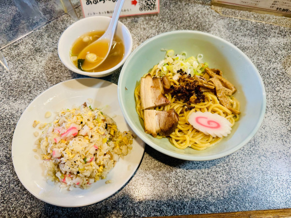 「あぶら～麺+半チャーハン【1200円】」@あぶら〜亭 桜上水本店の写真